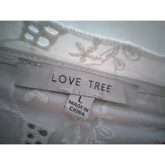 Love Tree White Eyelet Short Bubble Sleeve Crop‎ Top Blouse Womens Size Large - Picture 4 of 6